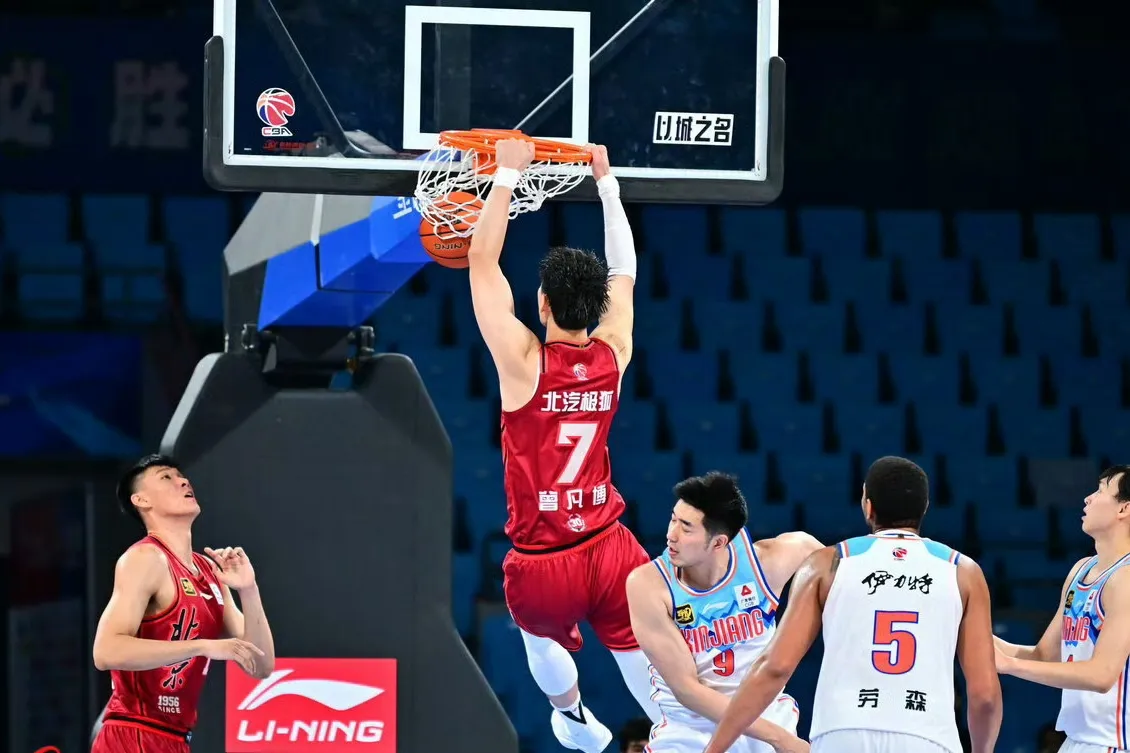 亚博体育-CBA常规赛集结日再迎强敌，皇家马德里远射贴柱，主帅态度——球迷炸锅，细节决定成败