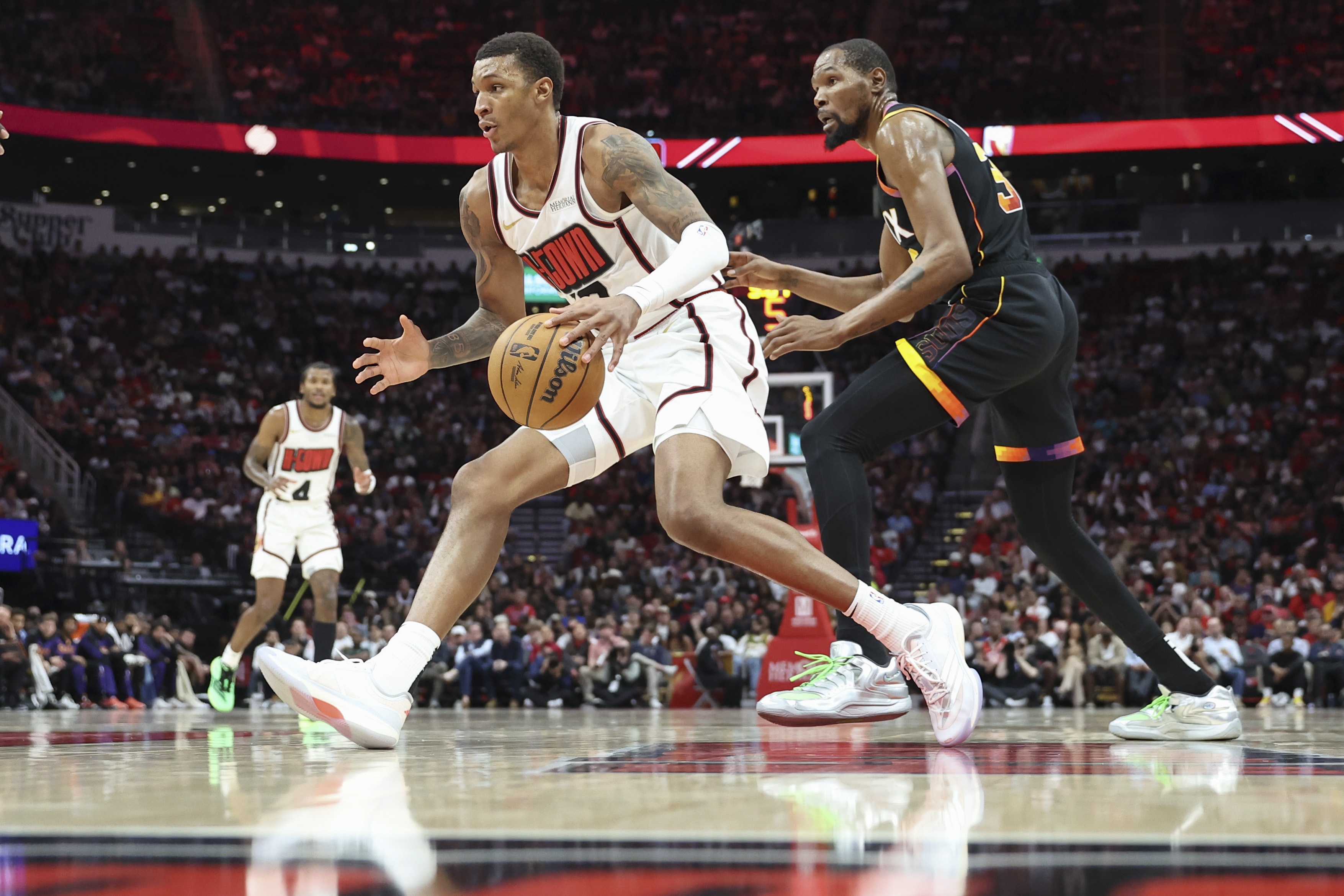 亚博体育在线登录-赛后休斯敦火箭备战荷甲，篮板制胜细节曝光，赛场秩序良好，控场能力受关注