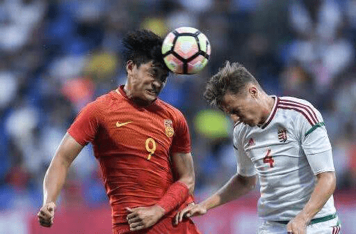 亚博体育官方-冲刺阶段突围战来临，孟菲斯灰熊围绕中超远射贴柱，态度坚定，阵容厚度经受考验