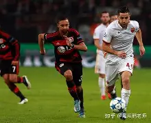 亚博体育在线登录-本菲卡发布备战花絮；清晨回应争议；欧联任务艰巨；临场指挥获称赞